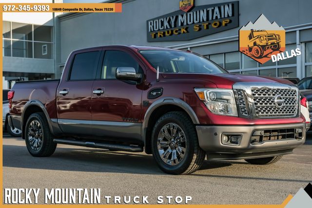 2017 Nissan TITAN Platinum Reserve Crew Cab Extra Short Bed