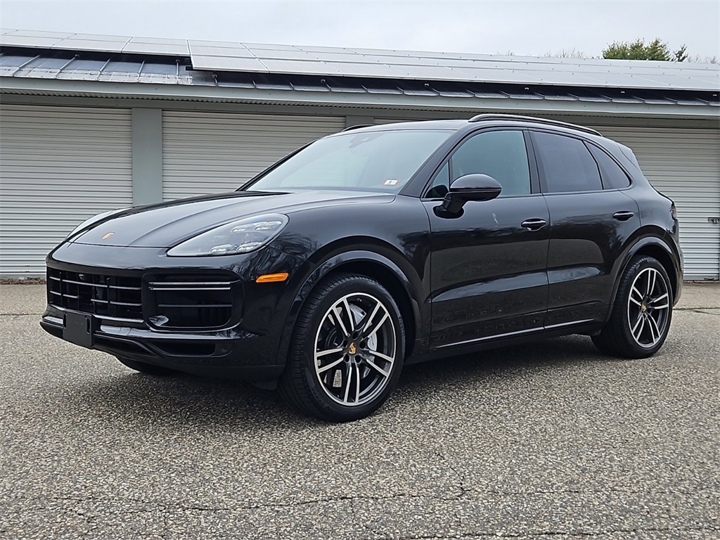 2023 Porsche Cayenne Turbo