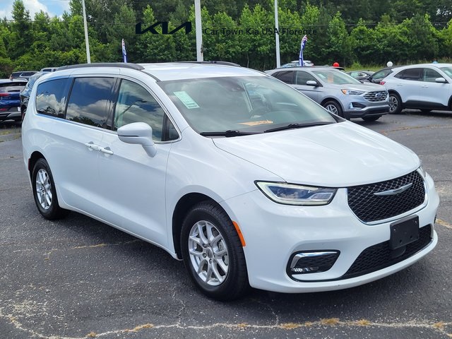 2022 Chrysler Pacifica Touring L 121.6
