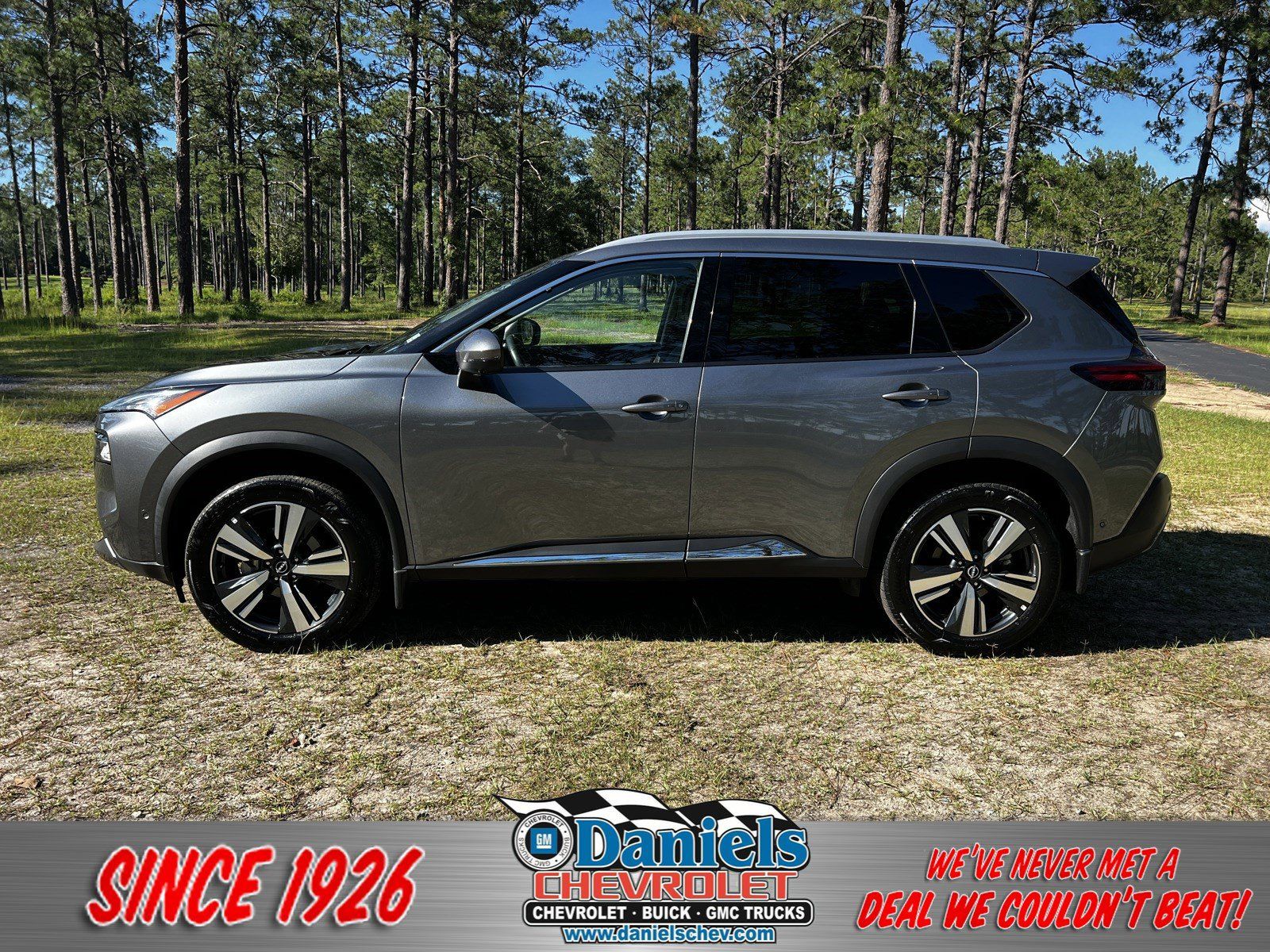 2023 Nissan Rogue SL
