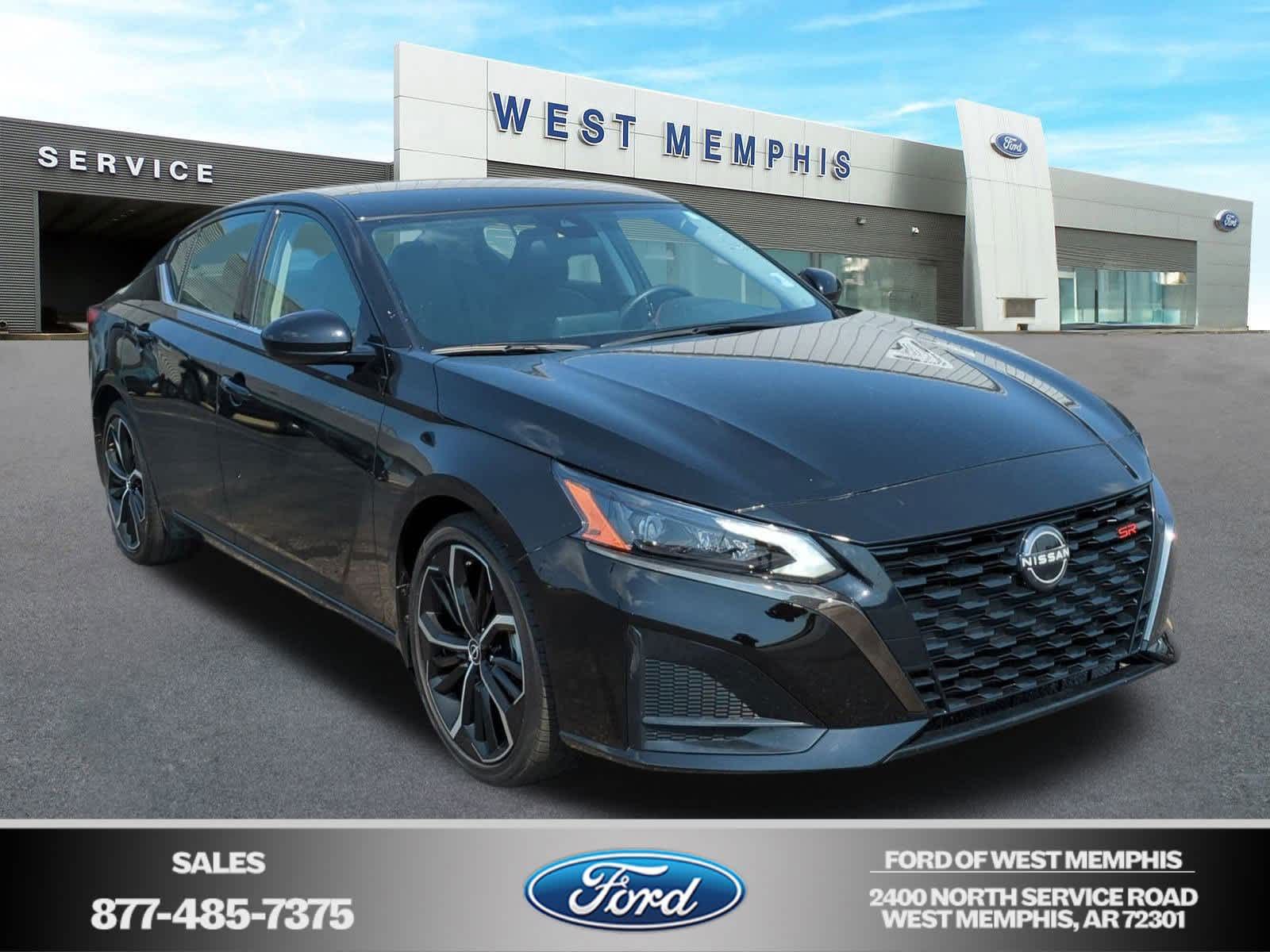 2023 Nissan Altima SR