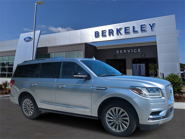 2020 Lincoln Navigator Standard