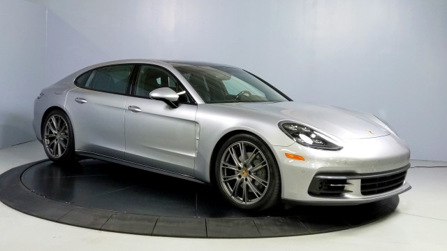 2018 Porsche Panamera 4S Executive Hatchback