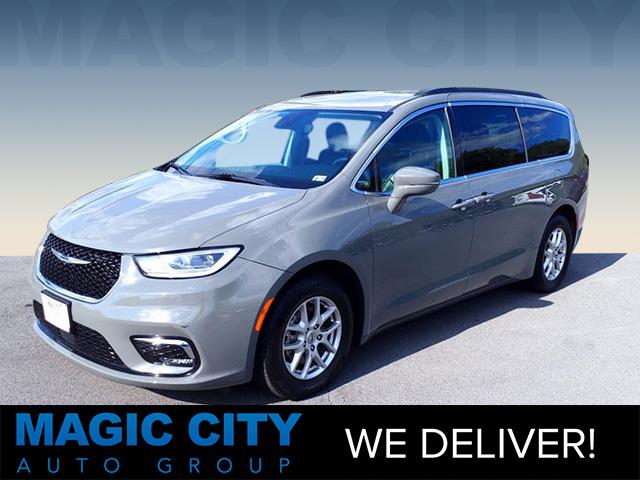 2022 Chrysler Pacifica Touring L 121.6
