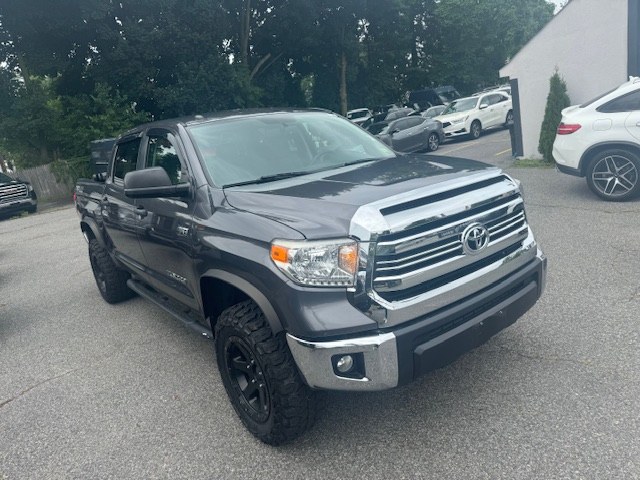 2017 Toyota Tundra SR5 Crew Cab Extra Short Bed