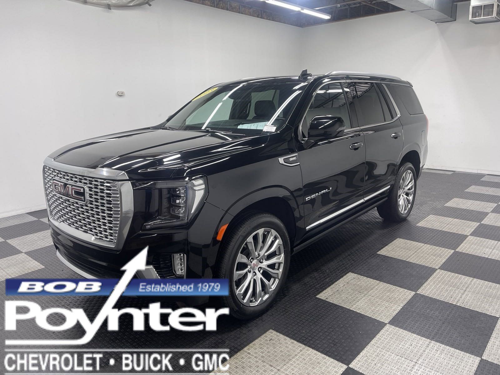 2023 GMC Yukon Denali 5SA