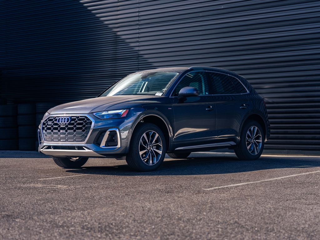 2024 Audi Q5 S line Premium Plus 45 TFSI