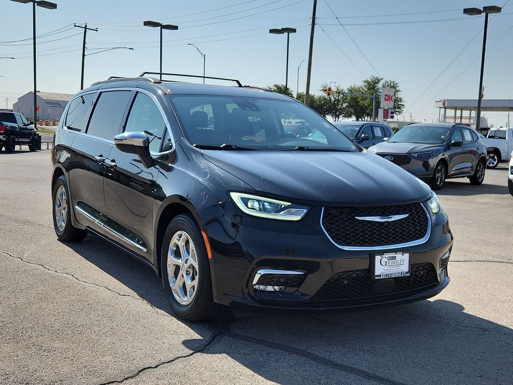 2022 Chrysler Pacifica Limited 121.6