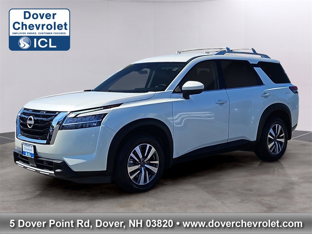 2023 Nissan Pathfinder SL