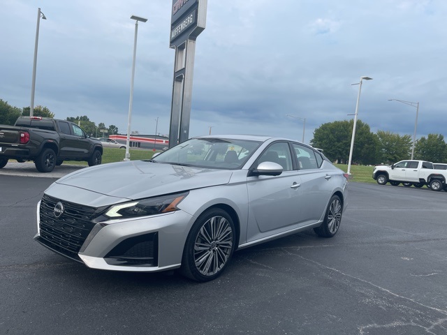 2023 Nissan Altima SL