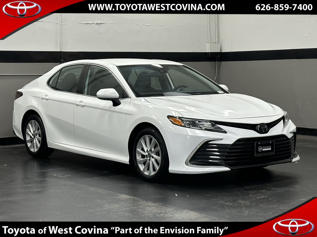 2022 Toyota Camry LE