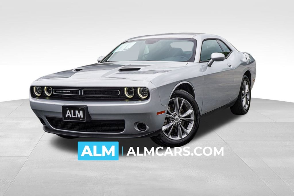 2023 Dodge Challenger SXT