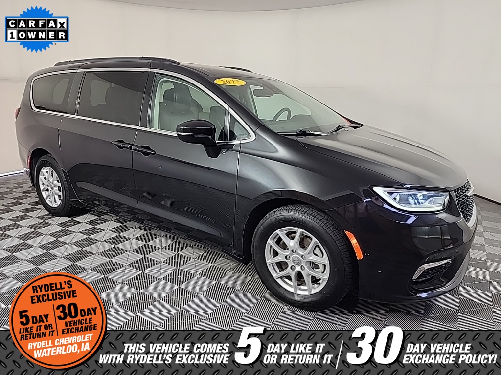 2022 Chrysler Pacifica Touring L 121.6