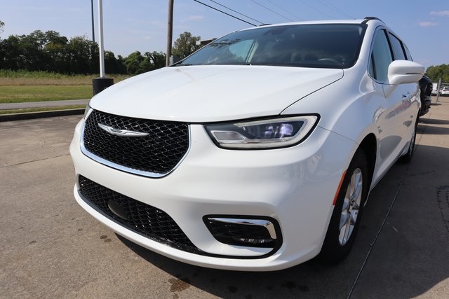 2022 Chrysler Pacifica Touring L 121.6