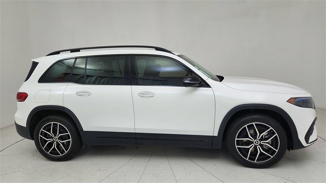 2023 Mercedes-Benz EQB 300