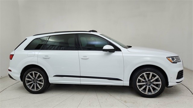 2023 Audi Q7 Premium Plus 45 TFSI