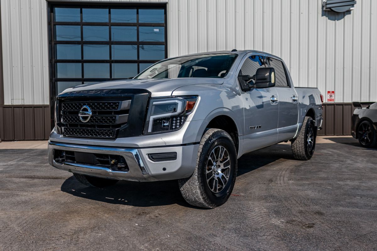 2021 Nissan TITAN SV Crew Cab Extra Short Bed