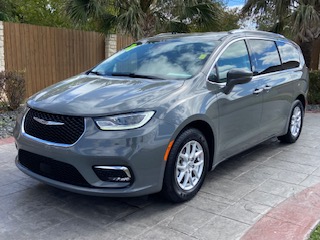 2021 Chrysler Pacifica Touring L 121.6