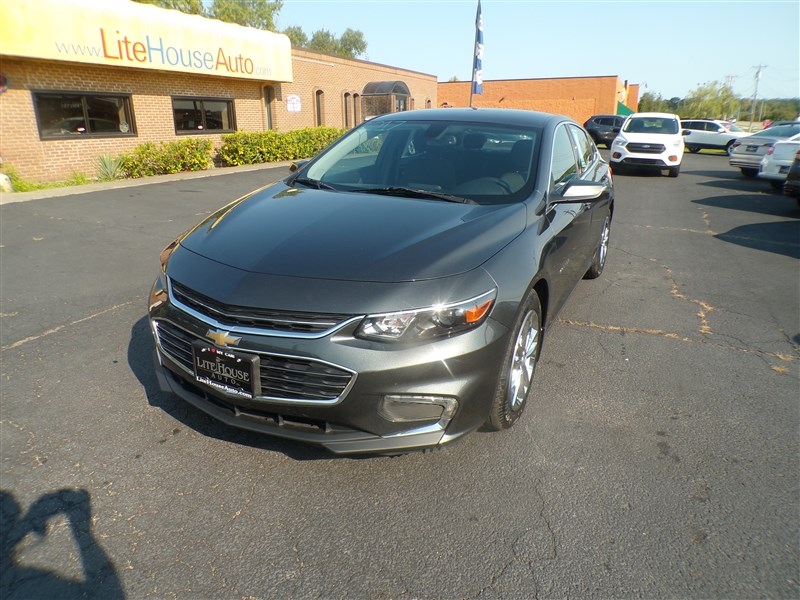 2017 Chevrolet Malibu LT 1LT