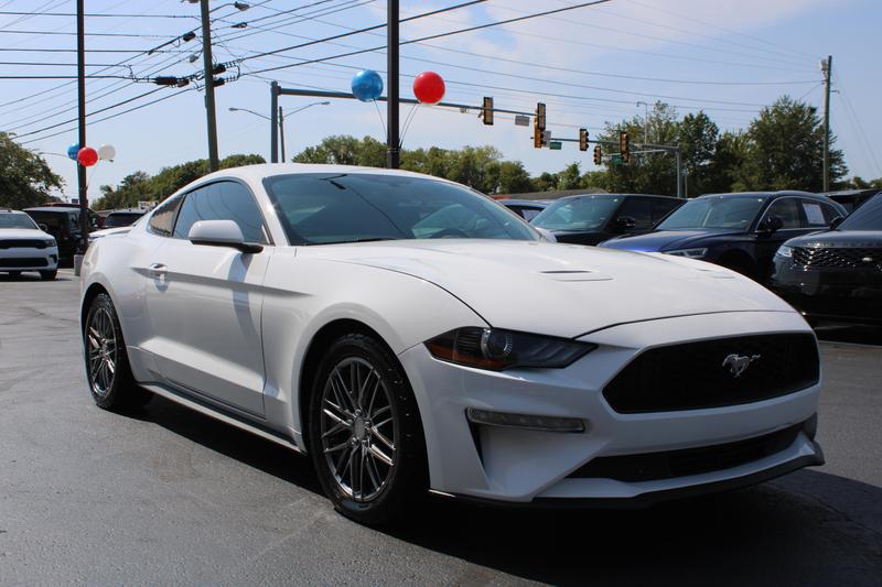 2020 Ford Mustang EcoBoost Coupe