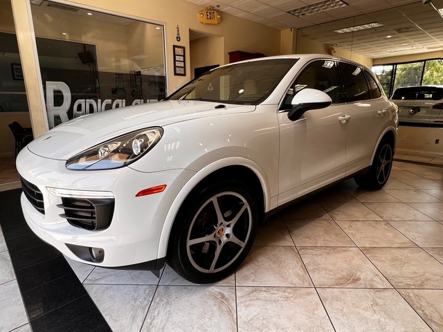 2016 Porsche Cayenne