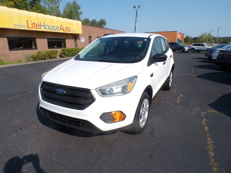 2017 Ford Escape S