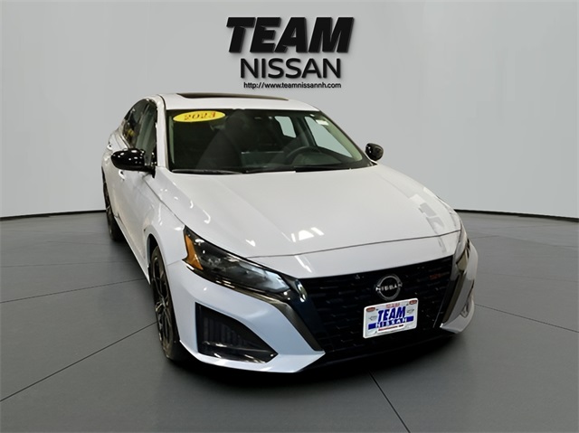 2023 Nissan Altima SR