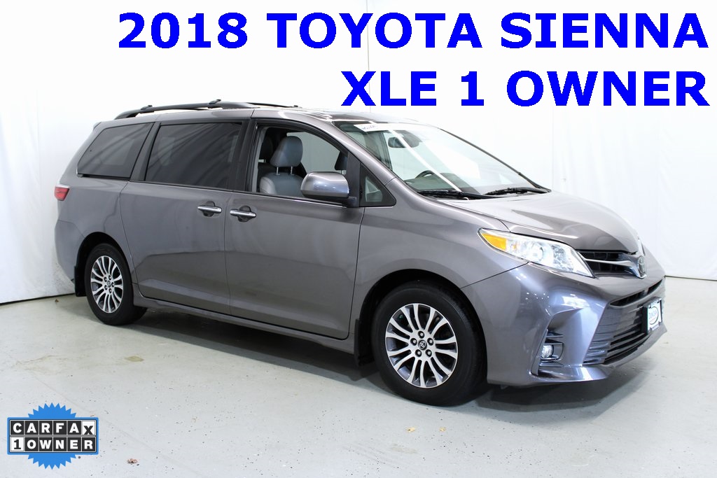 2018 Toyota Sienna XLE Premium 8-Passenger 119.3