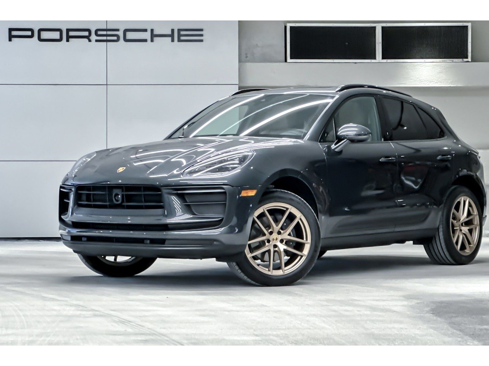 2024 Porsche Macan