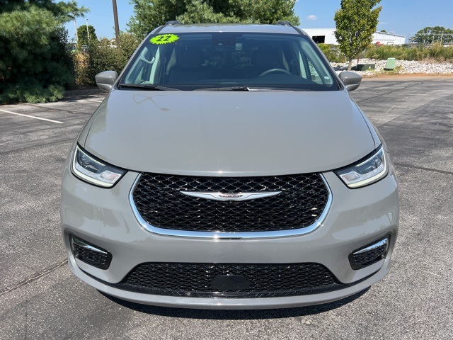 2022 Chrysler Pacifica Touring L 121.6