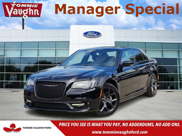 2022 Chrysler 300S