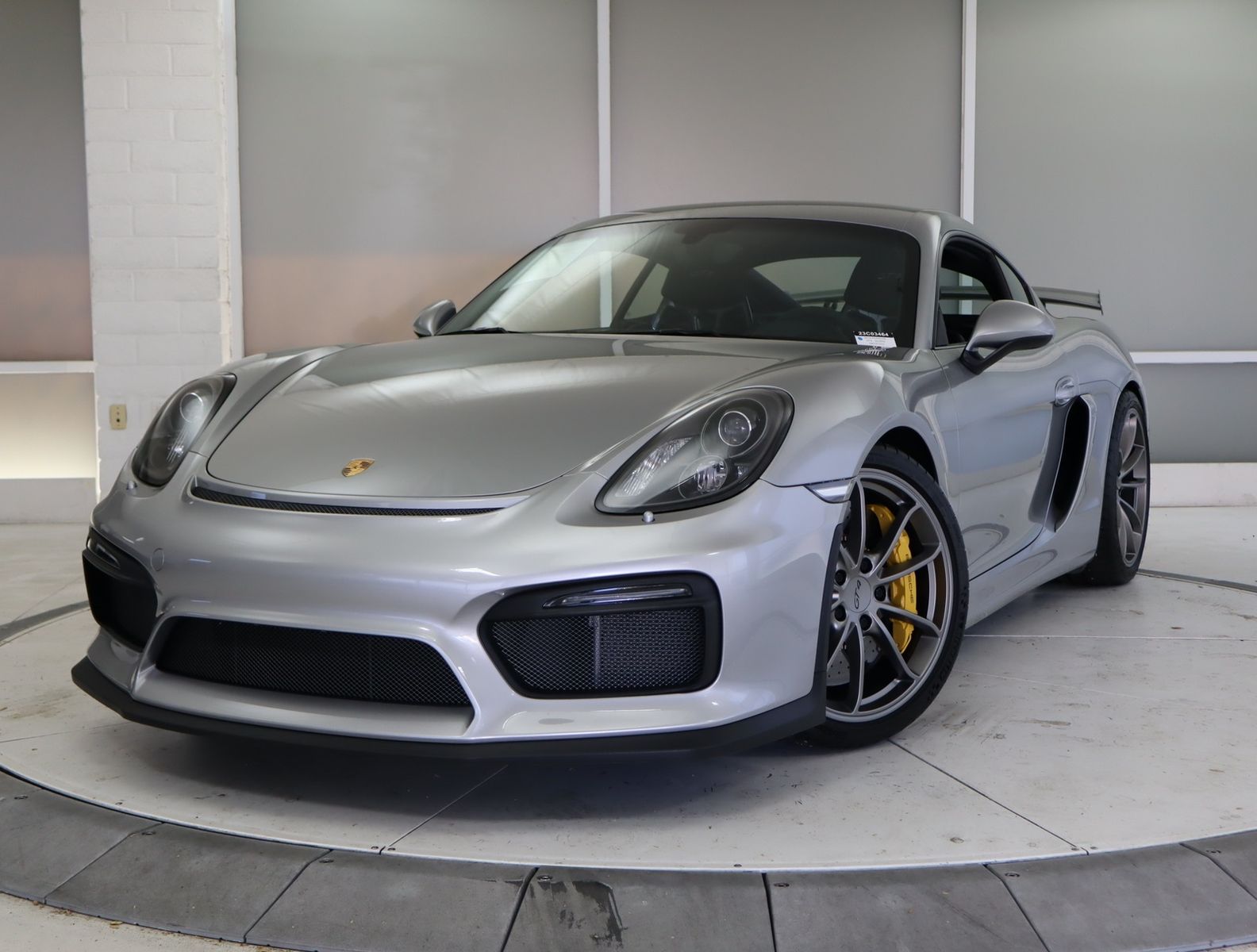 2016 Porsche Cayman GT4