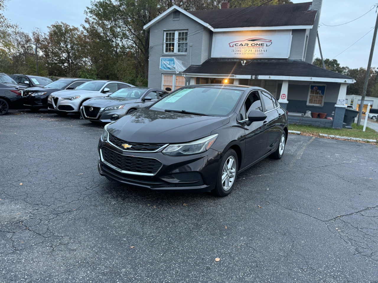 2017 Chevrolet Cruze LT Sedan 1SD