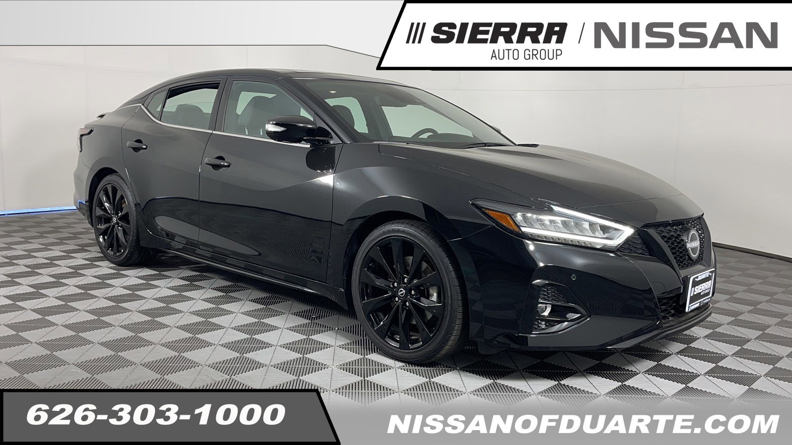 2023 Nissan Maxima SR