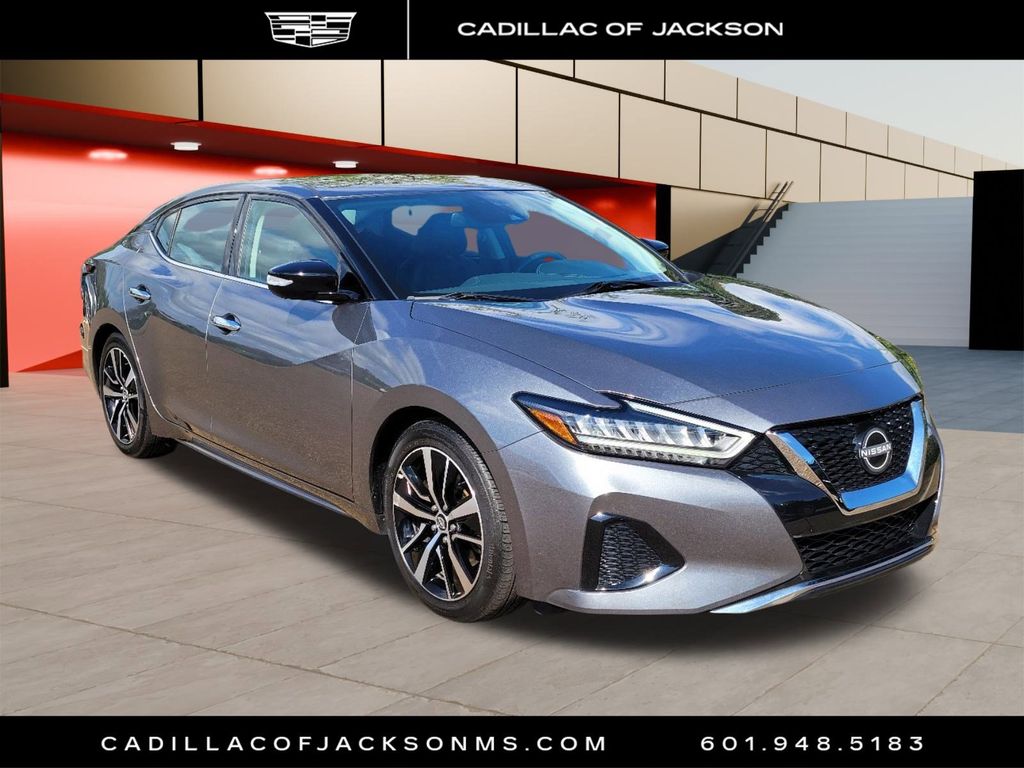 2023 Nissan Maxima SV