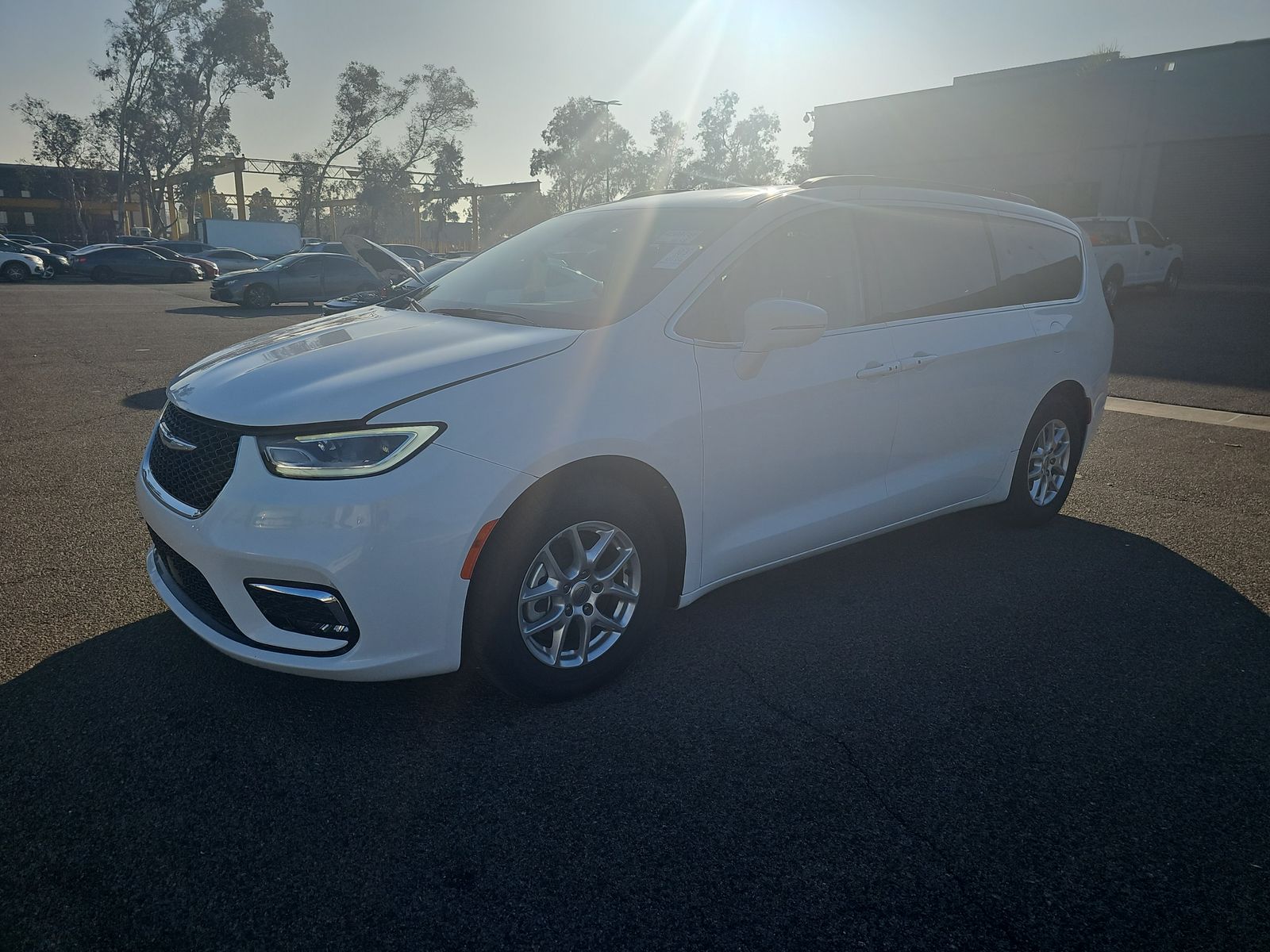 2022 Chrysler Pacifica Touring L 121.6