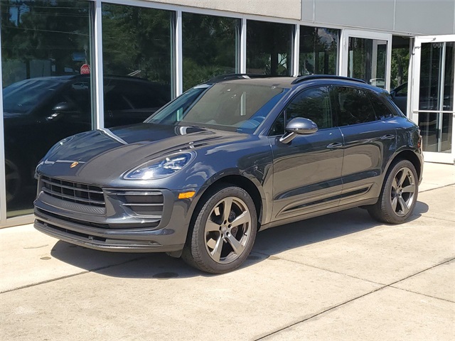2022 Porsche Macan