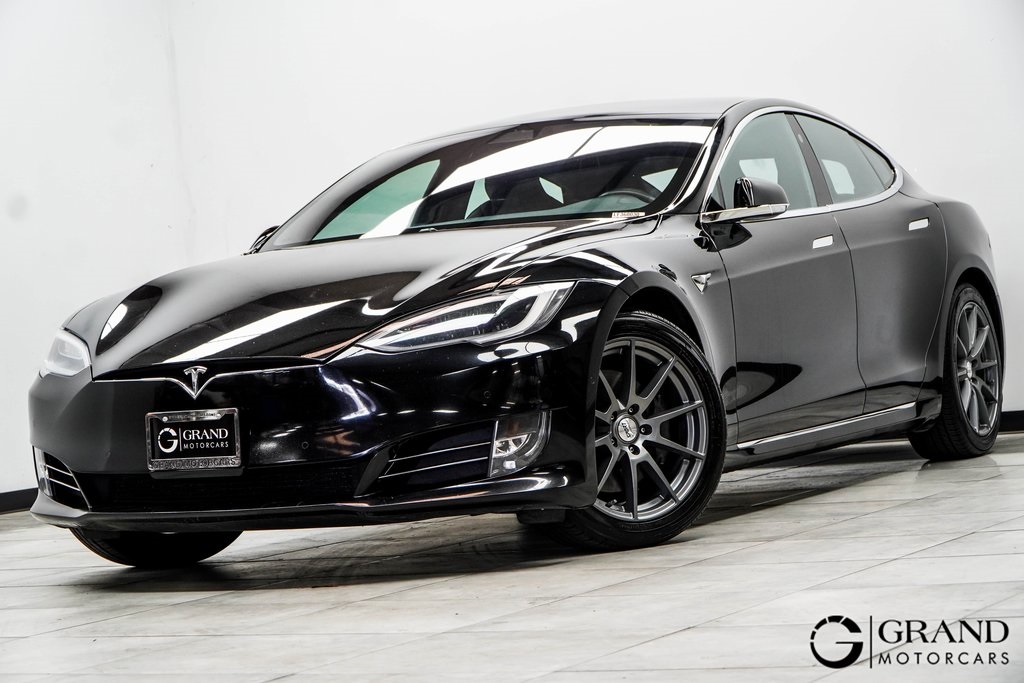 2020 Tesla Model S Long Range