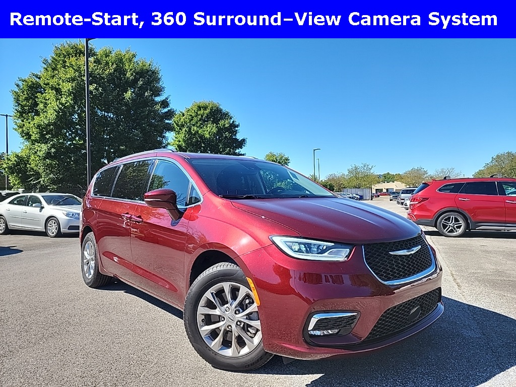 2022 Chrysler Pacifica Touring L 121.6