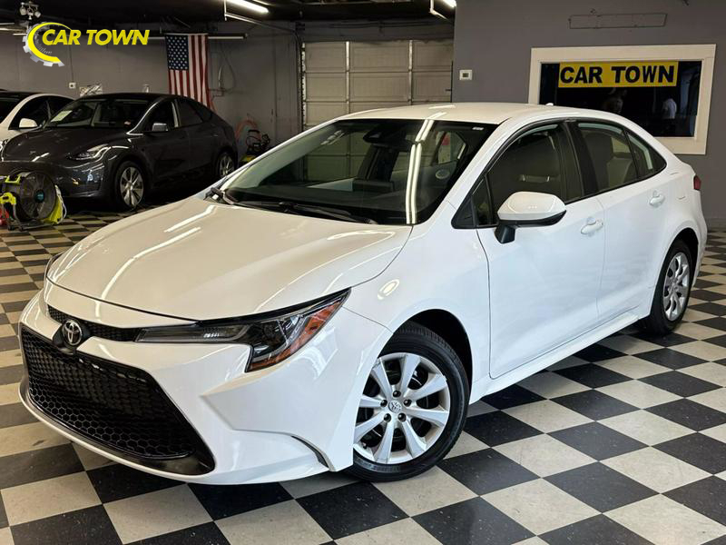 2022 Toyota Corolla LE Sedan