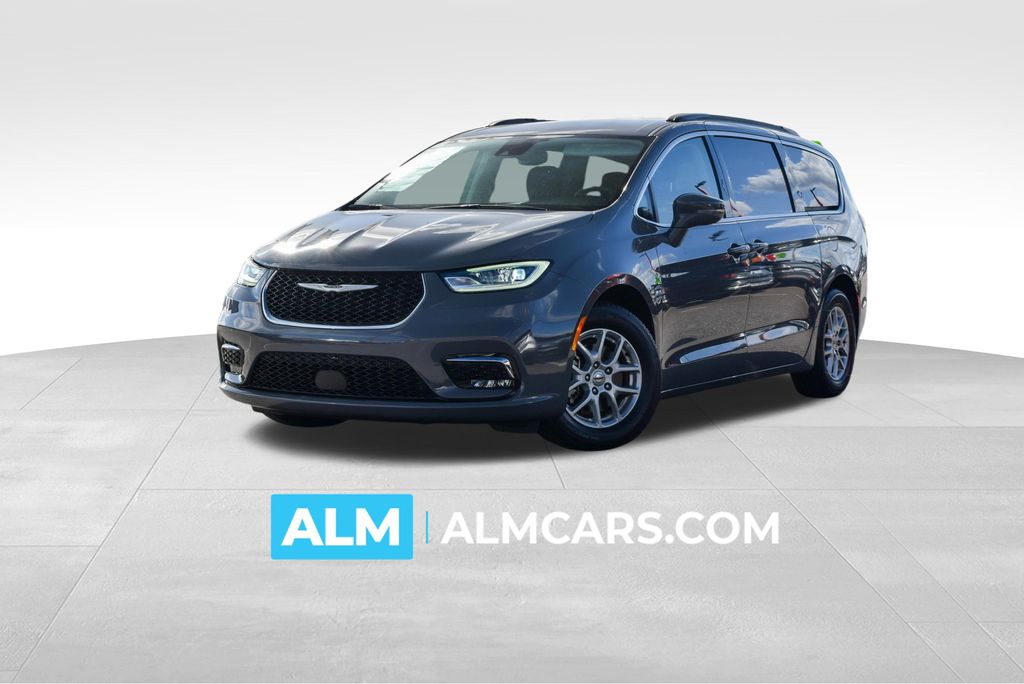 2022 Chrysler Pacifica Touring L 121.6