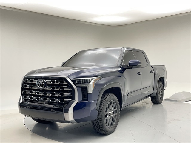 2022 Toyota Tundra Platinum Crew Cab Extra Short Bed
