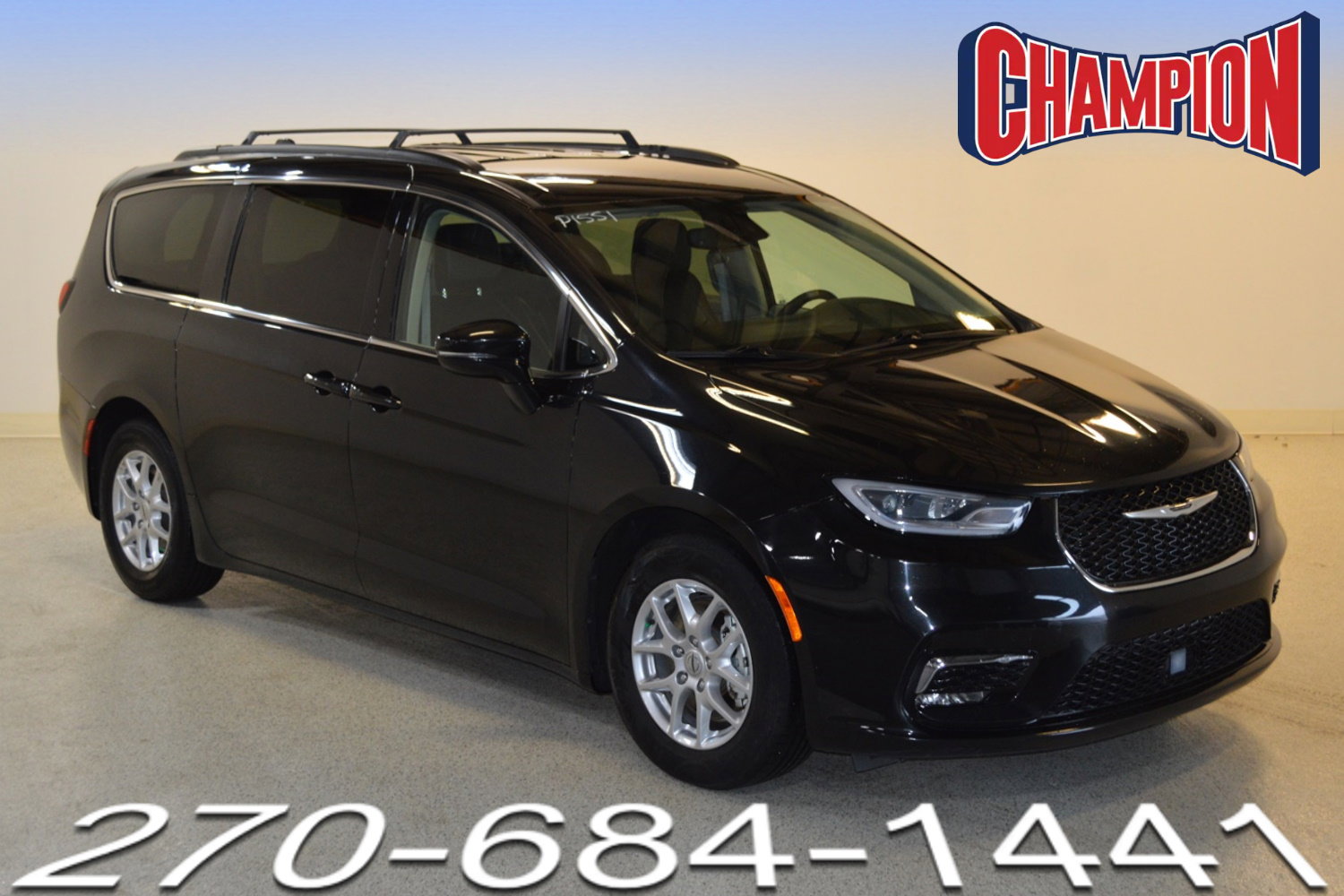 2022 Chrysler Pacifica Touring L 121.6