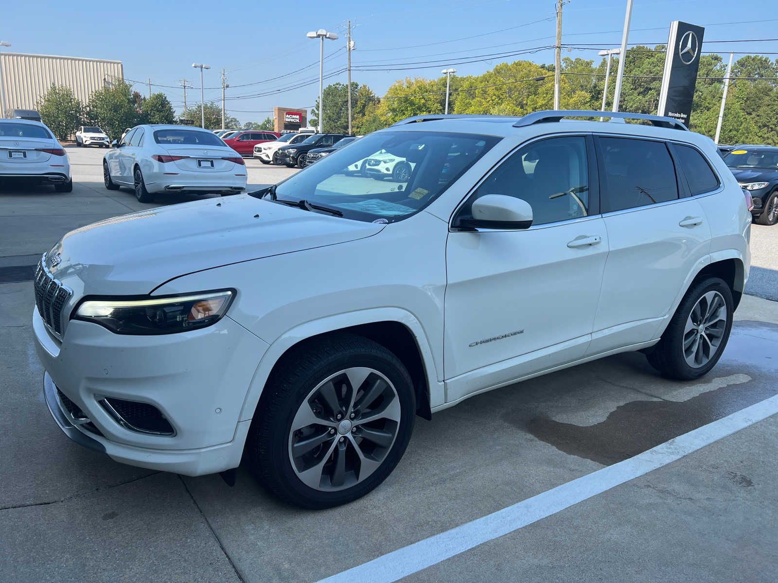 2019 Jeep Cherokee Overland