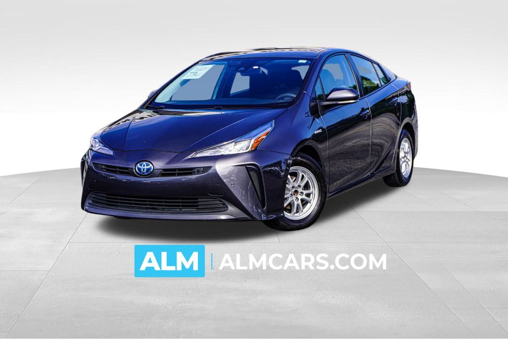 2022 Toyota Prius LE