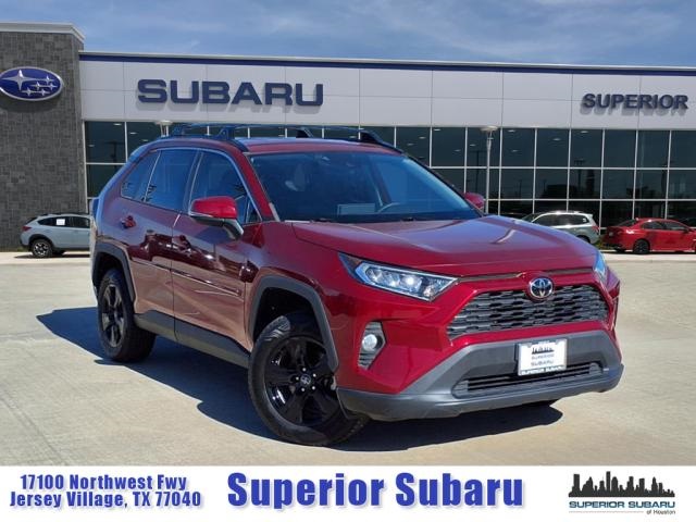 2020 Toyota RAV4 XLE