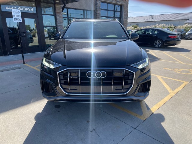 2021 Audi Q8 Premium Plus