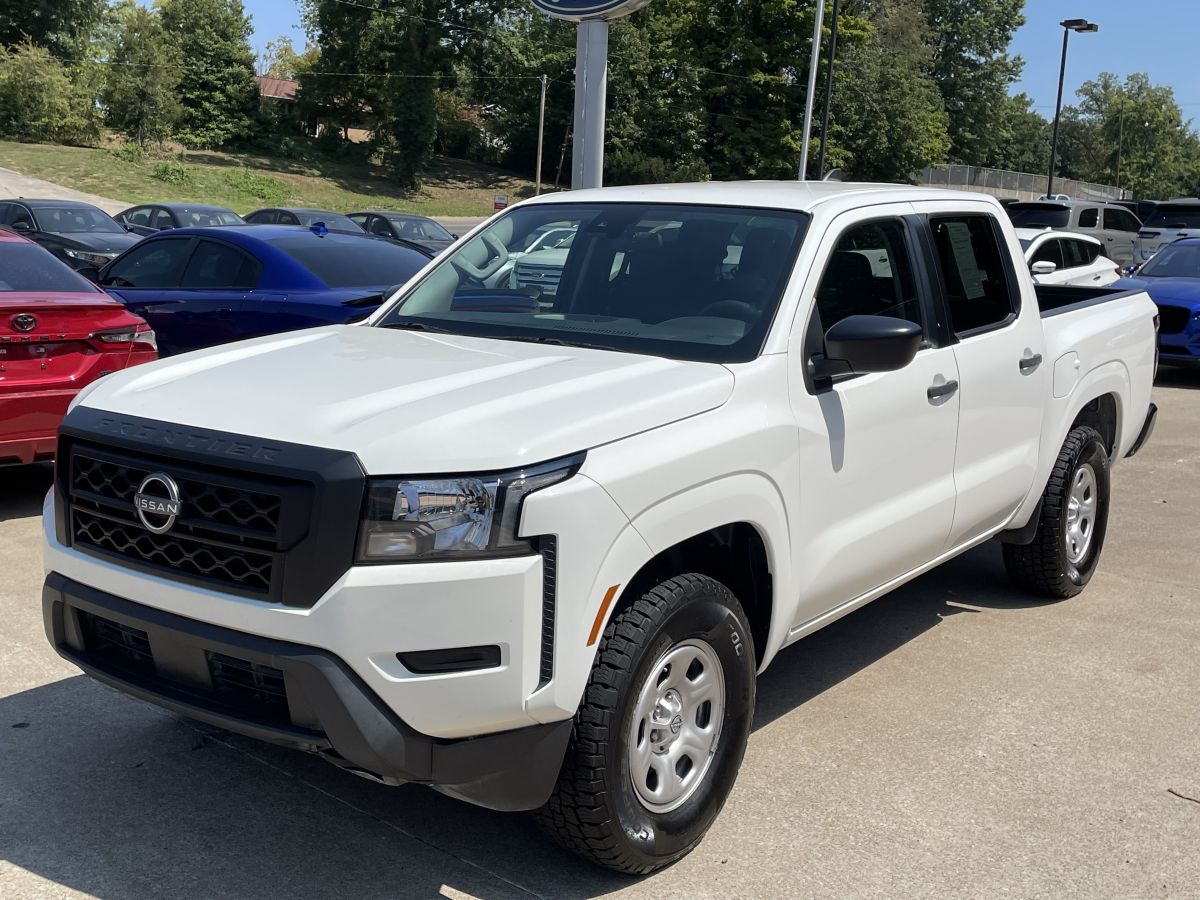 2022 Nissan Frontier S Crew Cab Short Bed