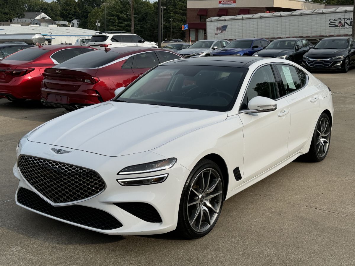 2022 Genesis G70 2.0T Standard