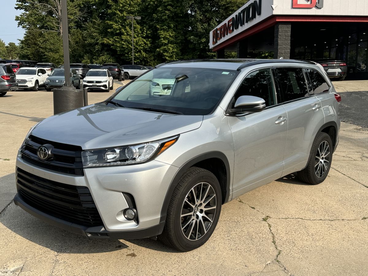 2018 Toyota Highlander SE